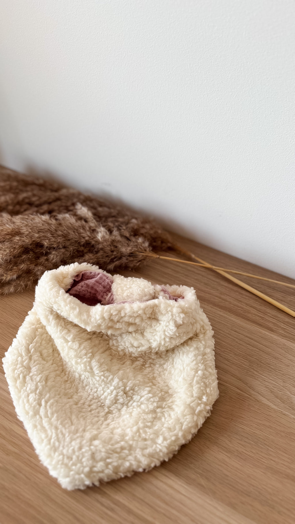 Rosa dobbeltsidig hals i musselin og teddy - one size